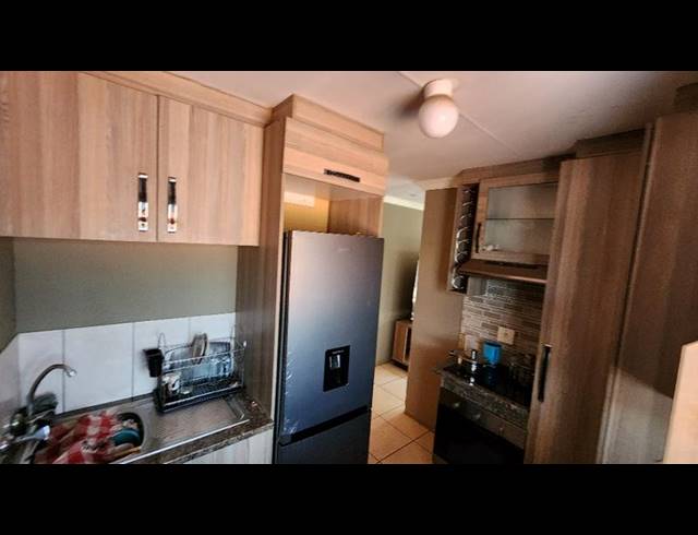 3 BEDROOM HOUSE FOR SALE IN DAWN PARK